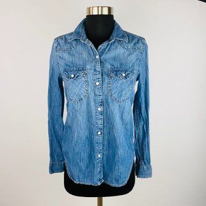 Gap Blue Denim Snap Button Down Long Sleeve Collared Pocketed Shirt XS